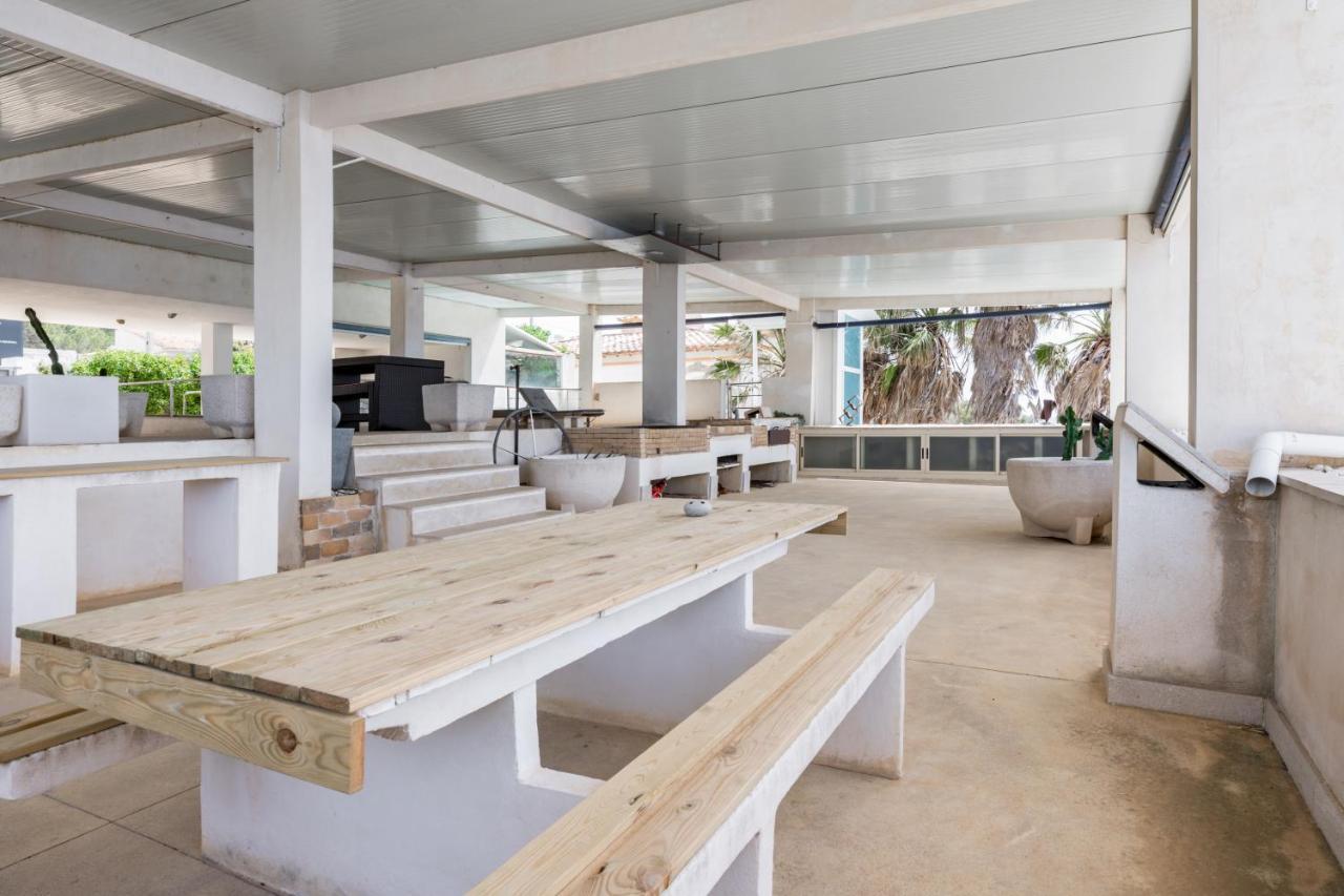 Exclusive Seafront Villa,Private Pool,Gym,Bbq 埃尔托罗 外观 照片