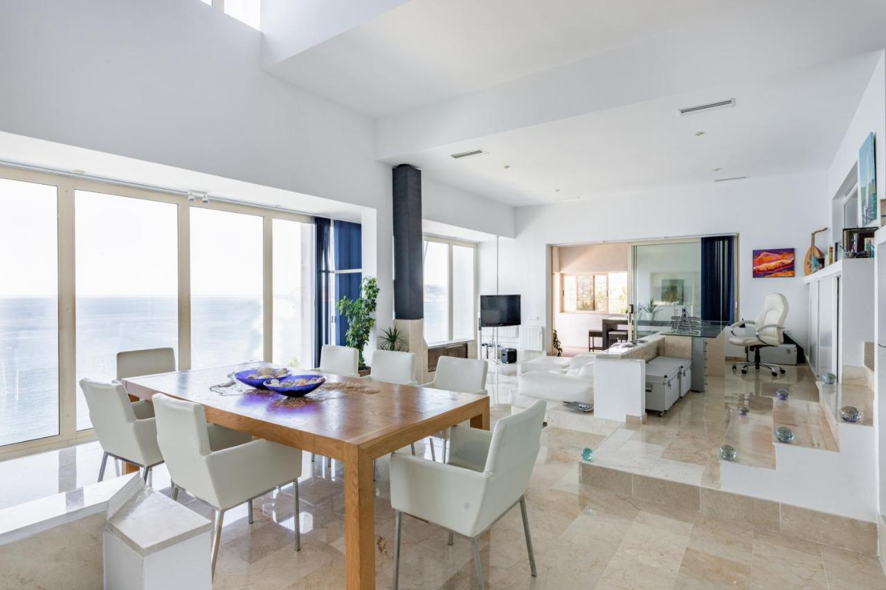 Exclusive Seafront Villa,Private Pool,Gym,Bbq 埃尔托罗 外观 照片