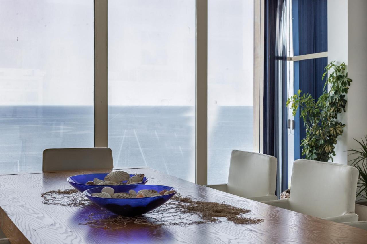 Exclusive Seafront Villa,Private Pool,Gym,Bbq 埃尔托罗 外观 照片