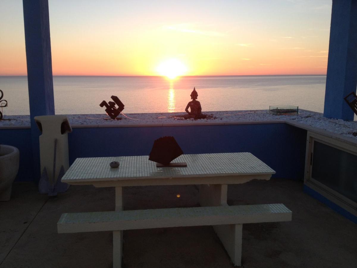 Exclusive Seafront Villa,Private Pool,Gym,Bbq 埃尔托罗 外观 照片